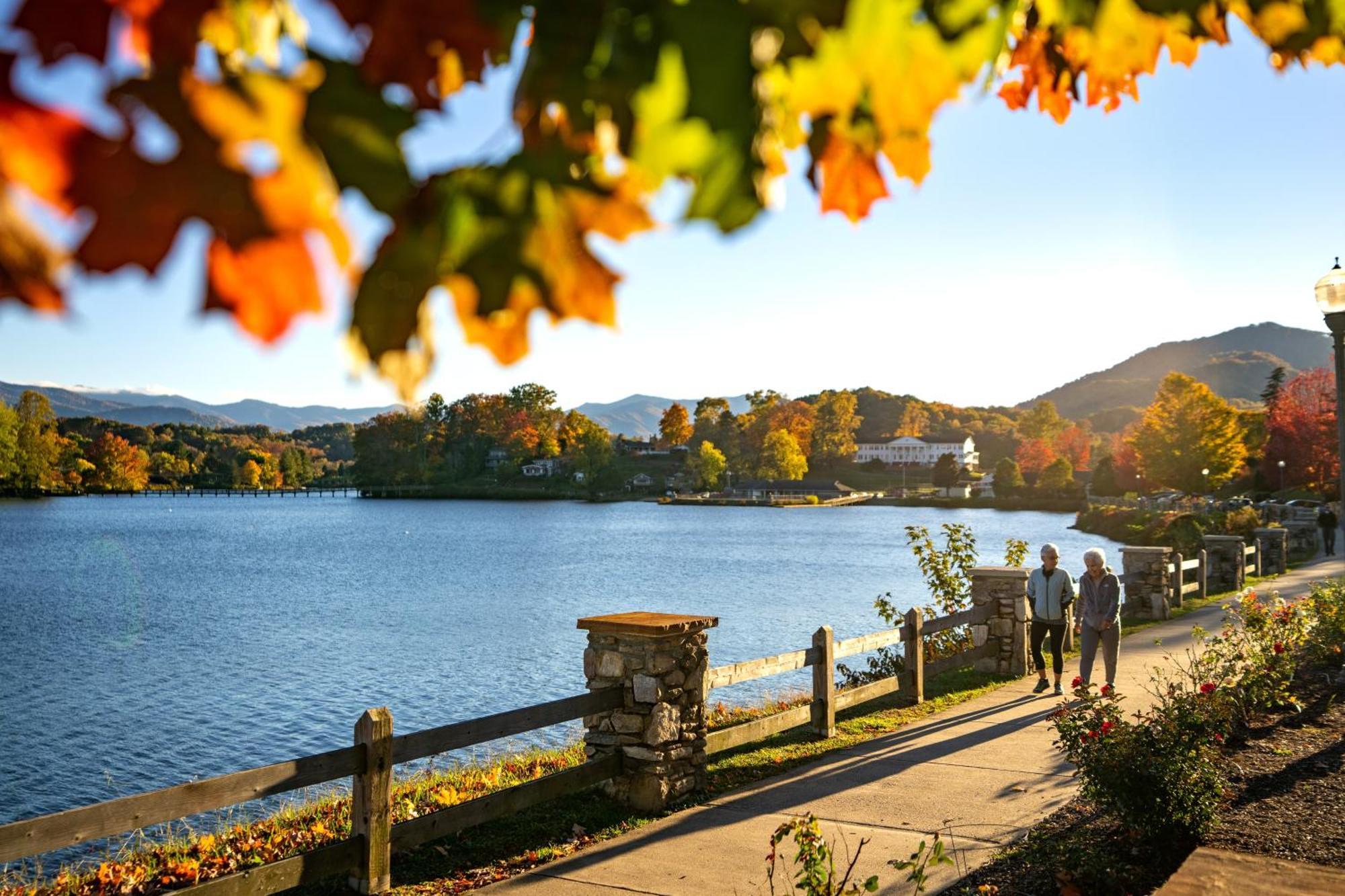 Samuel Court Cabin Lake Junaluska Eksteriør billede